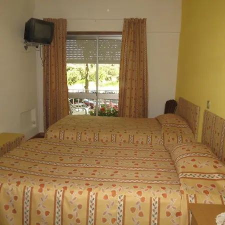 Pereira Cecilia Pensjonat