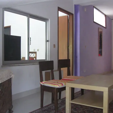 Guest house Pereira Guesthouse Cecilia Inn