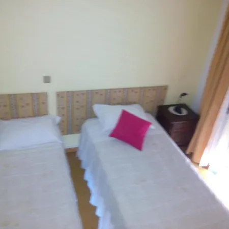 Pereira Guesthouse Cecilia Inn *