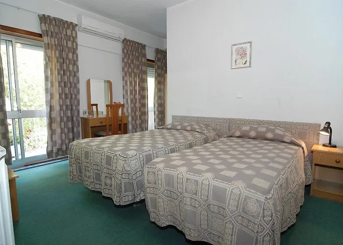 Pereira Cecilia Casa de hóspedes *